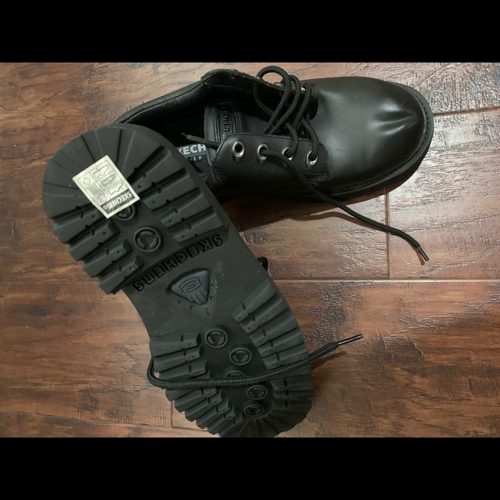 Sketchers dress shoes